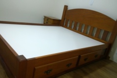cama-de-madeira-com-gavetas3