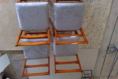 conjunto-de-cadeiras-em-madeira-amendoin10