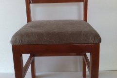 conjunto-de-cadeiras-em-madeira-amendoin2