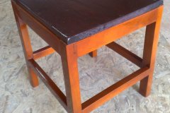conjunto-de-cadeiras-em-madeira-amendoin9