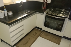 cozinha-branca-mesa-dobravel1