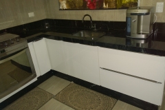 cozinha-em-U-branco-brilhante2