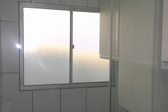 cozinha-MRV-com-detalhes-em-preto2