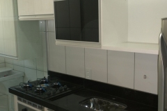 cozinha-MRV-com-detalhes-em-preto7