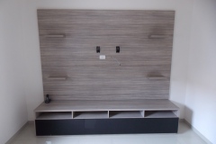 Rack-com-painel-cor-rovere-canova1