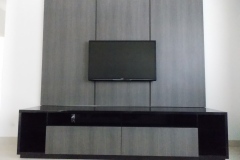 Rack-preto-lacca-com-painel-Norus1